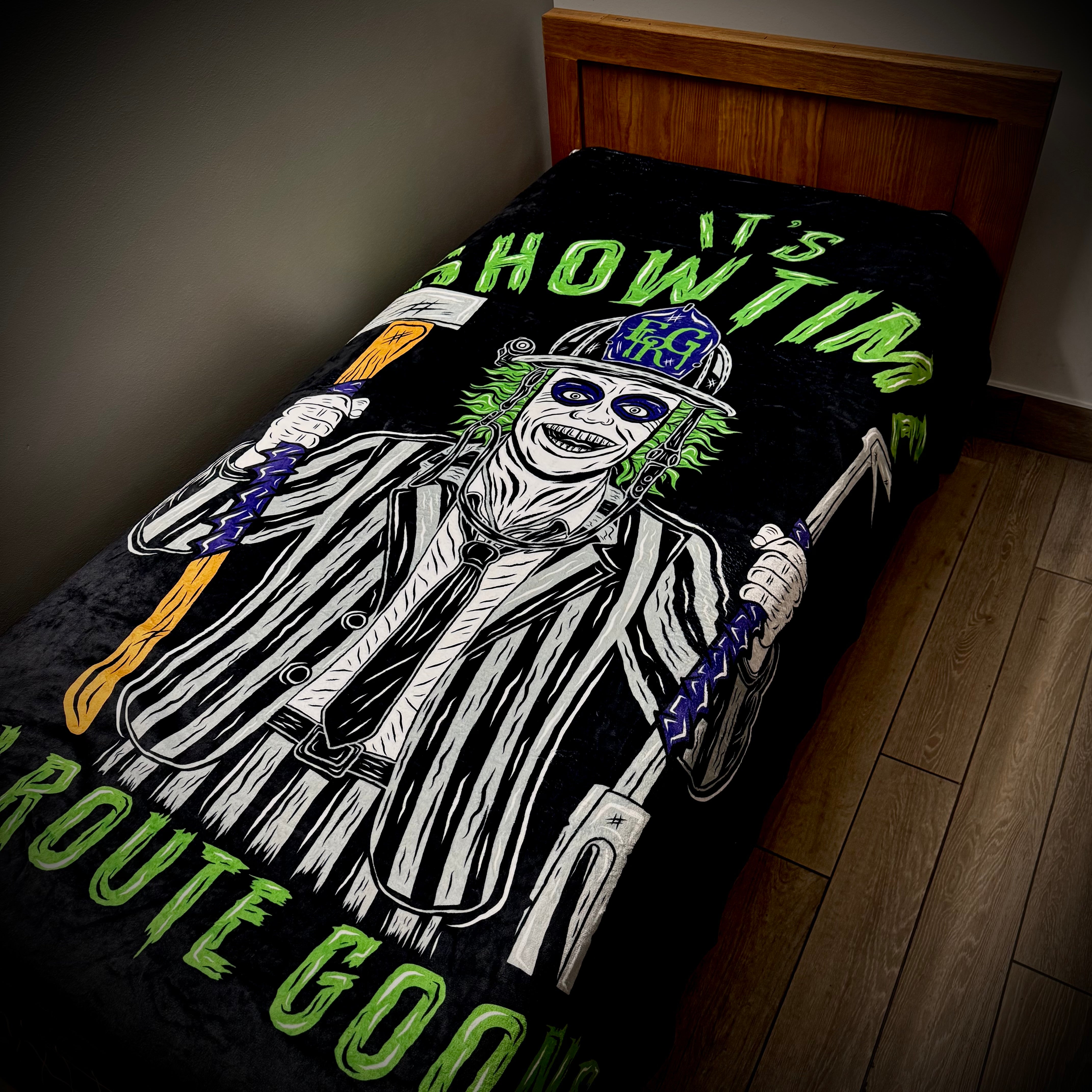BeetleJuice Blanket 60x80