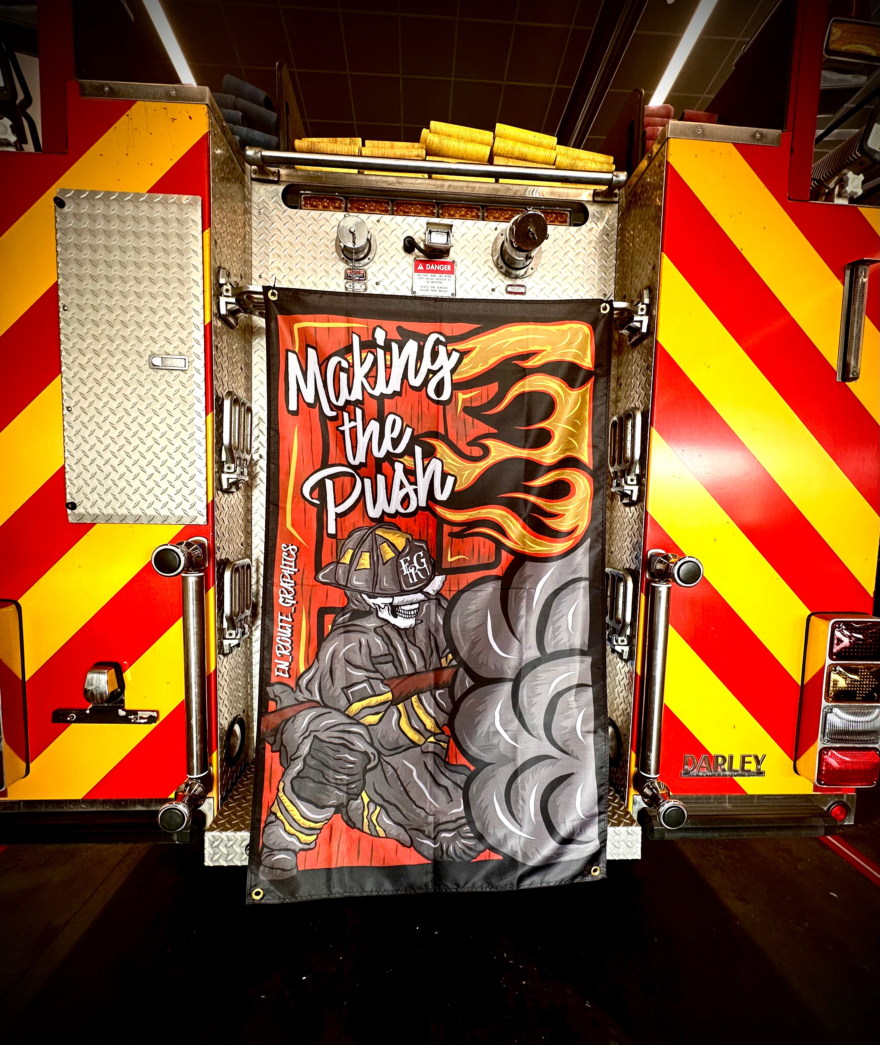 Flag 3x5 Making the Push